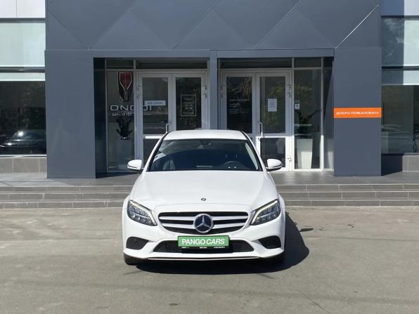 Mercedes-Benz C-Класс IV (W205) Рестайлинг с пробегом 2019 года, цена 2 635 000 рублей, 130000 км, седан, Автокод Объявления
