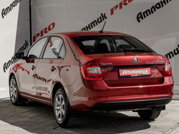 Skoda Rapid I с пробегом 2017 года, цена 1 100 000 рублей, 106457 км, лифтбек, Автокод Объявления