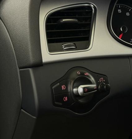 Audi A4 IV (B8) Рестайлинг с пробегом 2015 года, цена 1 235 000 рублей, 167217 км, седан, Автокод Объявления