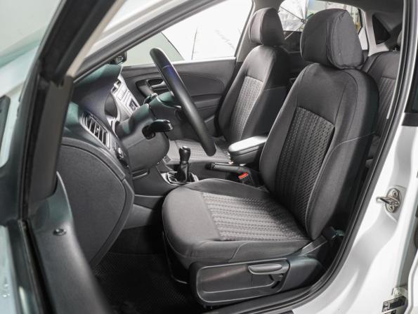 Volkswagen Polo V Рестайлинг с пробегом 2016 года, цена 999 000 рублей, 146939 км, седан, Автокод Объявления