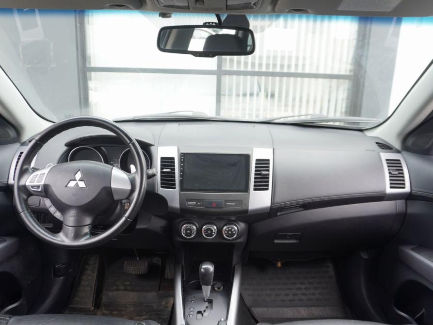 Mitsubishi Outlander II Рестайлинг Москва  - изображение 12