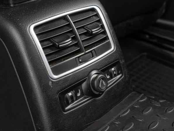 Audi A6 III (C6) Рестайлинг с пробегом 2009 года, цена 1 069 000 рублей, 210520 км, седан, Автокод Объявления