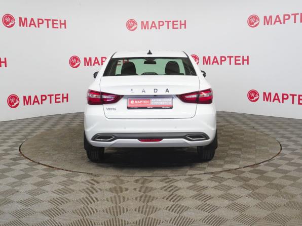 Lada (ВАЗ) Vesta I Рестайлинг (NG) с пробегом 2024 года, цена 1 410 000 рублей, 12039 км, седан, Автокод Объявления