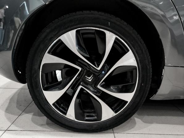 Citroen DS5 с пробегом 2012 года, цена 770 000 рублей, 207340 км, хэтчбек, Автокод Объявления