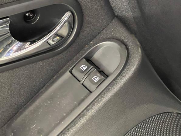 Renault Duster I Рестайлинг с пробегом 2020 года, цена 1 900 000 рублей, 50000 км, внедорожник, Автокод Объявления