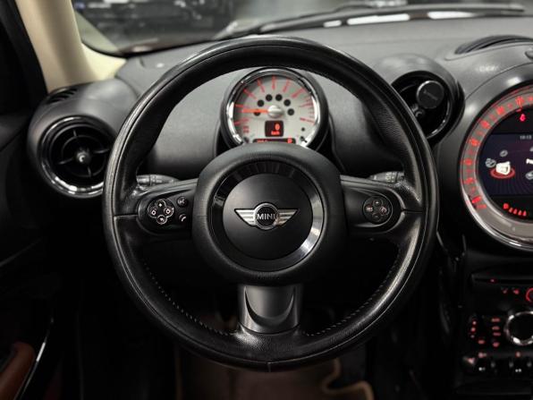 Mini Paceman I с пробегом 2013 года, цена 1 700 000 рублей, 217069 км, хэтчбек, Автокод Объявления