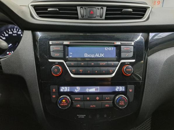 Nissan Qashqai II с пробегом 2017 года, цена 1 530 000 рублей, 140810 км, внедорожник, Автокод Объявления