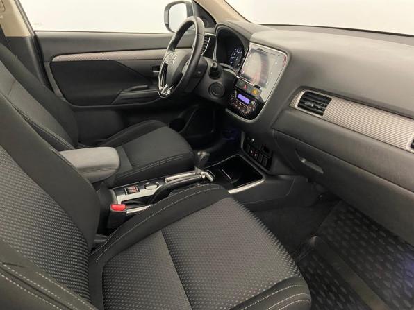 Mitsubishi Outlander III Рестайлинг 2 с пробегом 2018 года, цена 1 875 000 рублей, 146118 км, внедорожник, Автокод Объявления