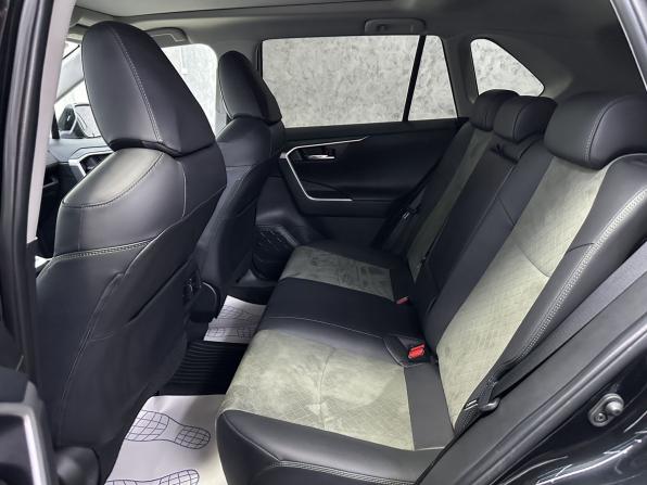 Toyota RAV4 V (XA50) с пробегом 2025 года, цена 3 990 000 рублей, 2542 км, внедорожник, Автокод Объявления