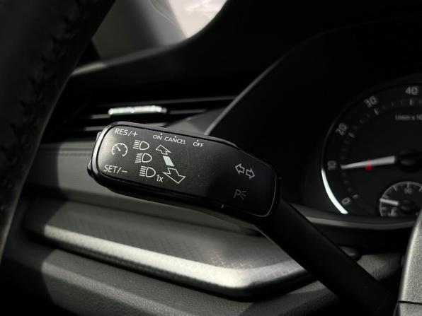 Skoda Octavia IV (A8) с пробегом 2021 года, цена 2 134 200 рублей, 108811 км, лифтбек, Автокод Объявления