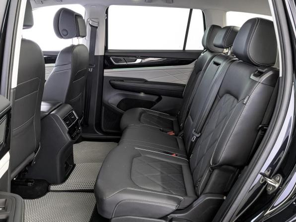 Volkswagen Teramont I Рестайлинг (China Market) с пробегом 2023 года, цена 4 625 000 рублей, 76309 км, внедорожник, Автокод Объявления