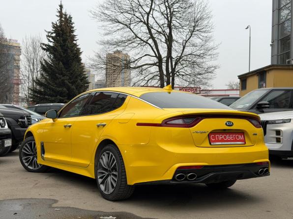 Kia Stinger I с пробегом 2018 года, цена 1 799 000 рублей, 150900 км, лифтбек, Автокод Объявления