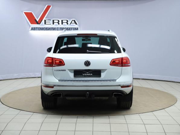 Volkswagen Touareg II Рестайлинг с пробегом 2015 года, цена 2 100 000 рублей, 336282 км, внедорожник, Автокод Объявления