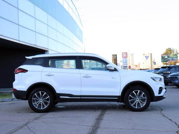Geely Atlas Pro с пробегом 2023 года, цена 1 950 000 рублей, 68466 км, внедорожник, Автокод Объявления