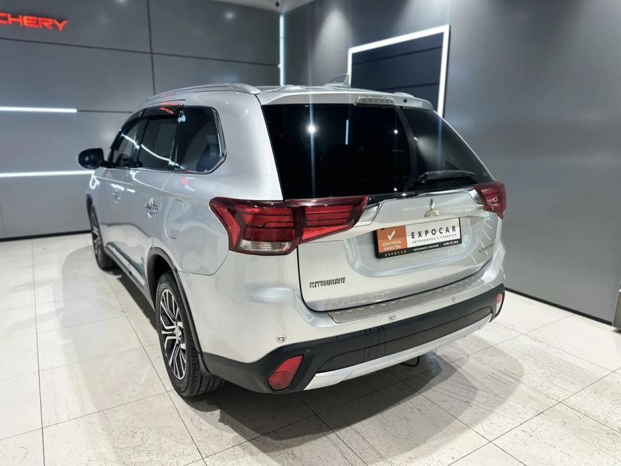 Mitsubishi Outlander III Рестайлинг 2 Новосибирск  - изображение 5