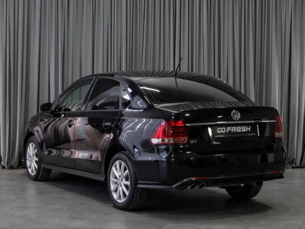 Volkswagen Polo V Рестайлинг с пробегом 2016 года, цена 969 000 рублей, 231716 км, седан, Автокод Объявления