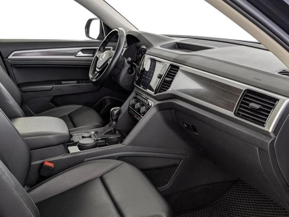 Volkswagen Teramont I с пробегом 2018 года, цена 3 000 000 рублей, 176009 км, внедорожник, Автокод Объявления
