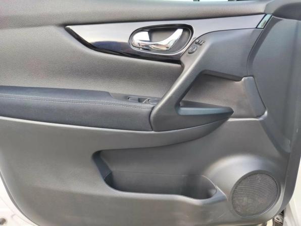 Nissan Qashqai II с пробегом 2014 года, цена 1 590 000 рублей, 130801 км, внедорожник, Автокод Объявления