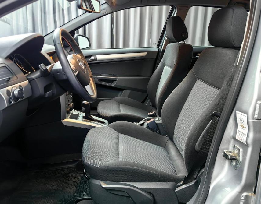 Opel Astra H Рестайлинг Москва  - изображение 9