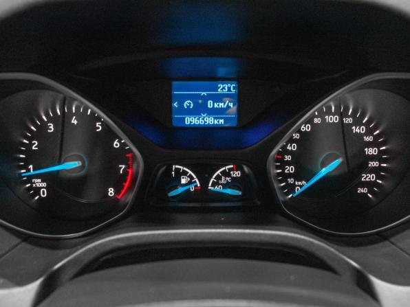 Ford Focus III Рестайлинг с пробегом 2019 года, цена 1 150 502 рубля, 96698 км, седан, Автокод Объявления