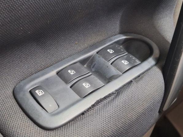 Renault Scenic II Рестайлинг с пробегом 2007 года, цена 415 000 рублей, 276525 км, компактвэн, Автокод Объявления