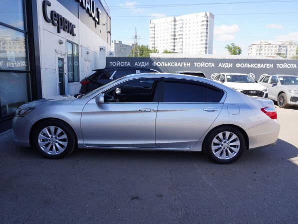 Honda Accord IX с пробегом 2013 года, цена 1 350 000 рублей, 242092 км, седан, Автокод Объявления