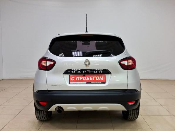 Renault Kaptur I с пробегом 2017 года, цена 1 280 000 рублей, 74741 км, внедорожник, Автокод Объявления