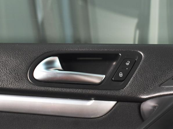 Volkswagen Tiguan I Рестайлинг с пробегом 2013 года, цена 1 449 995 рублей, 187913 км, внедорожник, Автокод Объявления