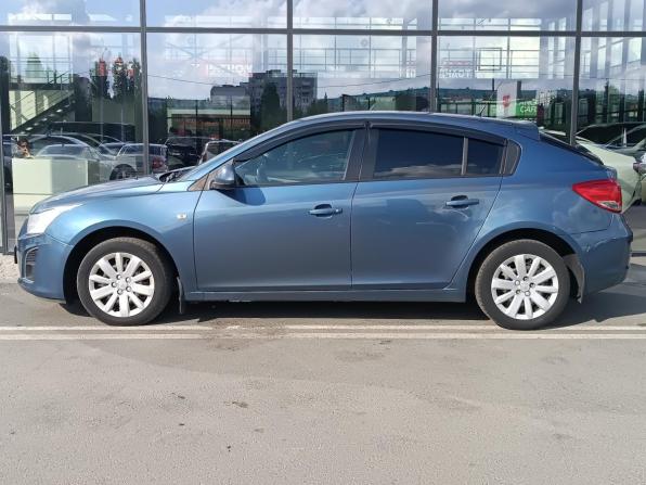 Chevrolet Cruze I Рестайлинг с пробегом 2013 года, цена 650 000 рублей, 175495 км, хэтчбек, Автокод Объявления