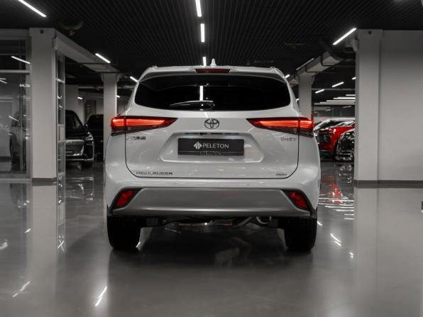 Toyota Highlander IV (XU70) с пробегом 2026 года, цена 5 500 000 рублей, 44 км, внедорожник, Автокод Объявления