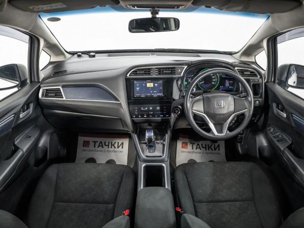 Honda Shuttle II с пробегом 2017 года, цена 1 080 500 рублей, 137311 км, универсал, Автокод Объявления