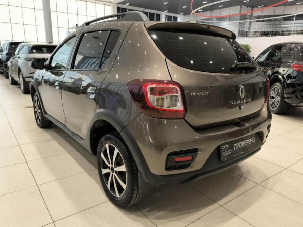 Renault Sandero II Рестайлинг с пробегом 2019 года, цена 899 000 рублей, 145250 км, хэтчбек, Автокод Объявления