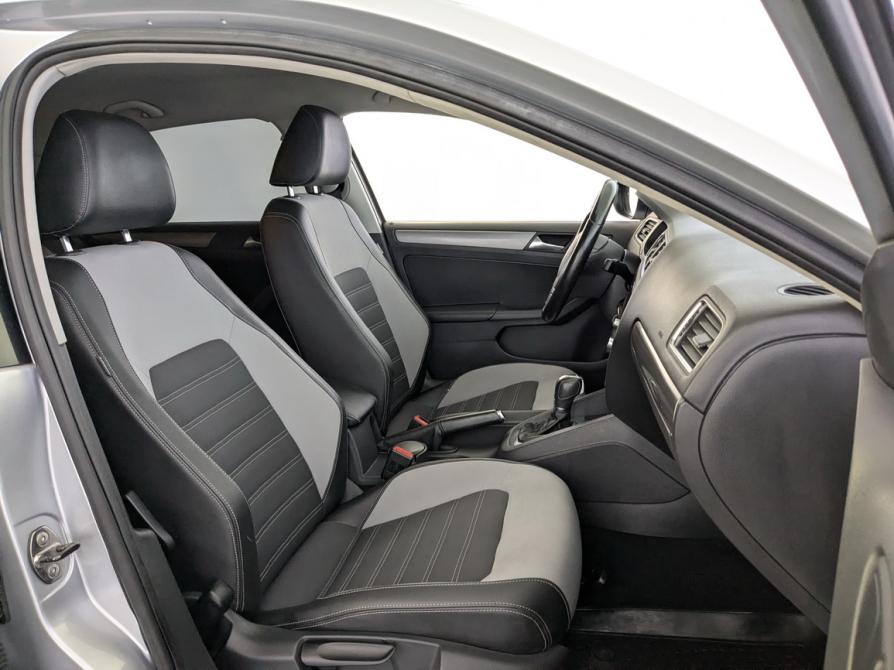 Volkswagen Jetta VI Москва  - изображение 21