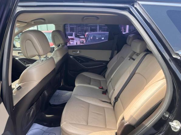Hyundai Santa Fe III с пробегом 2013 года, цена 1 635 000 рублей, 290398 км, внедорожник, Автокод Объявления