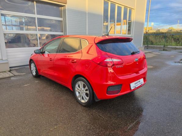 Kia Ceed II Рестайлинг с пробегом 2016 года, цена 1 315 000 рублей, 81908 км, хэтчбек, Автокод Объявления