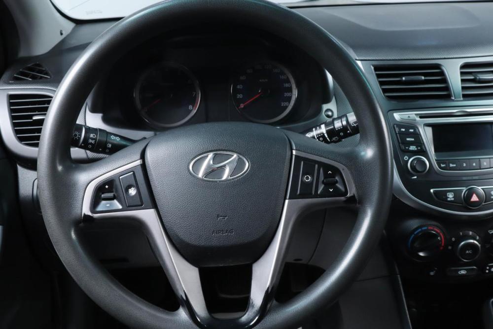 Hyundai Solaris I Рестайлинг Челябинск  - изображение 13
