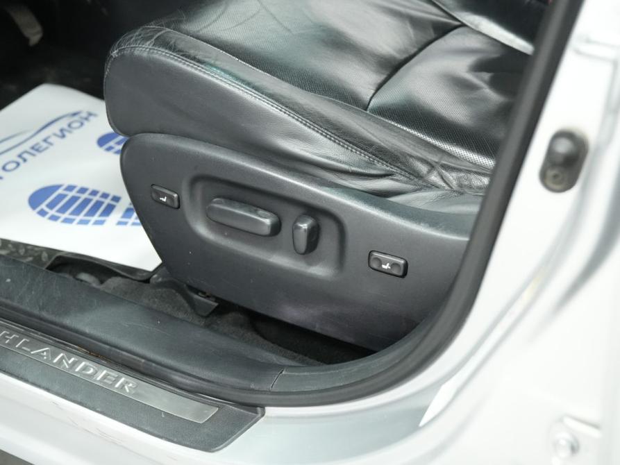Toyota Highlander II (XU40) Рестайлинг Новосибирск  - изображение 20