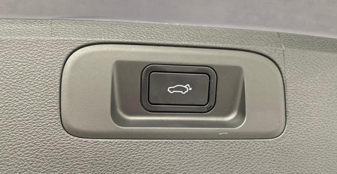 Geely Coolray I Рестайлинг с пробегом 2023 года, цена 1 950 000 рублей, 33576 км, внедорожник, Автокод Объявления