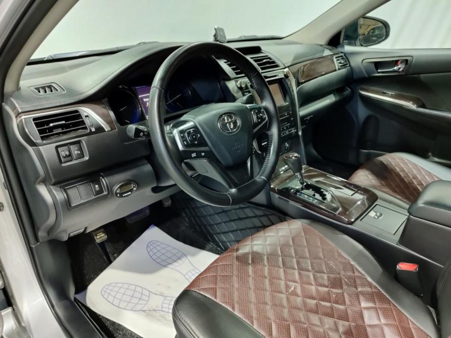 Toyota Camry VII (XV50) Рестайлинг Нижневартовск  - изображение 17