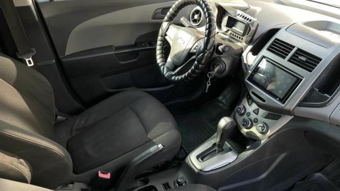 Chevrolet Aveo II с пробегом 2012 года, цена 650 000 рублей, 103901 км, седан, Автокод Объявления