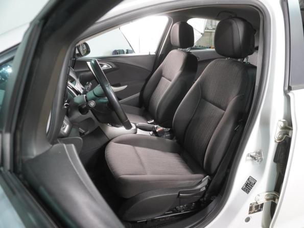 Opel Astra J с пробегом 2012 года, цена 749 000 рублей, 228940 км, хэтчбек, Автокод Объявления