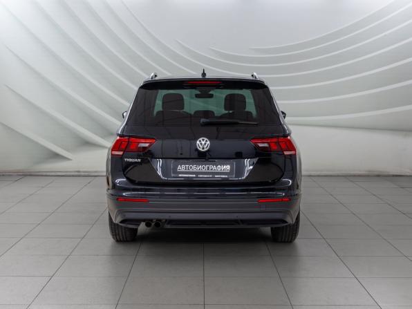 Volkswagen Tiguan II с пробегом 2019 года, цена 2 148 000 рублей, 130109 км, внедорожник, Автокод Объявления