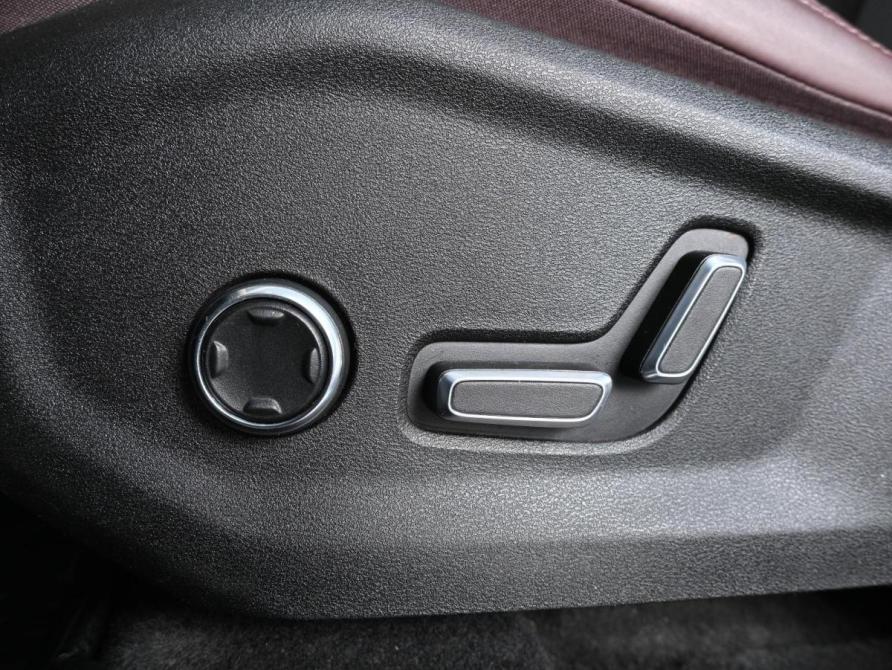 Geely Monjaro I Ростов-на-Дону  - изображение 21