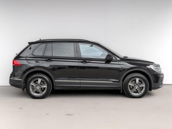 Volkswagen Tiguan II Рестайлинг с пробегом 2021 года, цена 2 150 000 рублей, 166321 км, внедорожник, Автокод Объявления