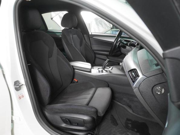 BMW 5 серии VII (G30/G31/G38) с пробегом 2018 года, цена 3 489 000 рублей, 135508 км, седан, Автокод Объявления