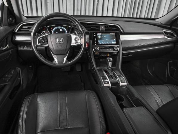 Honda Civic X с пробегом 2018 года, цена 1 879 000 рублей, 105483 км, седан, Автокод Объявления