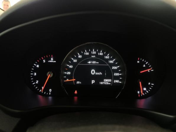 Kia Sorento III Prime с пробегом 2017 года, цена 2 400 000 рублей, 197707 км, внедорожник, Автокод Объявления