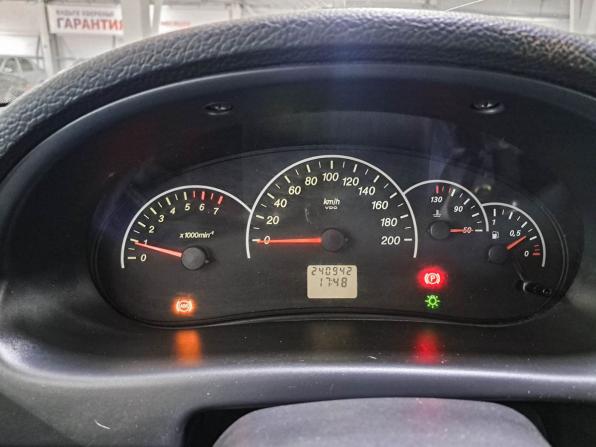 Lada (ВАЗ) Priora I с пробегом 2012 года, цена 200 000 рублей, 240940 км, универсал, Автокод Объявления