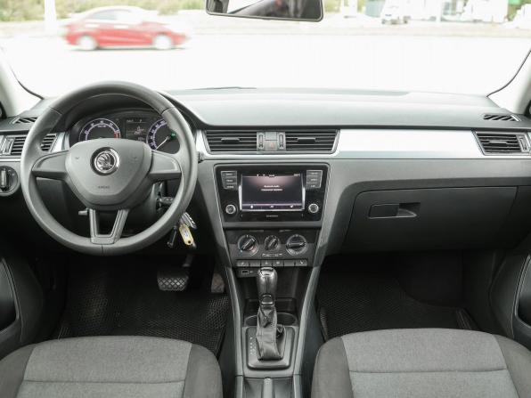Skoda Rapid I Рестайлинг с пробегом 2019 года, цена 1 469 000 рублей, 115926 км, лифтбек, Автокод Объявления