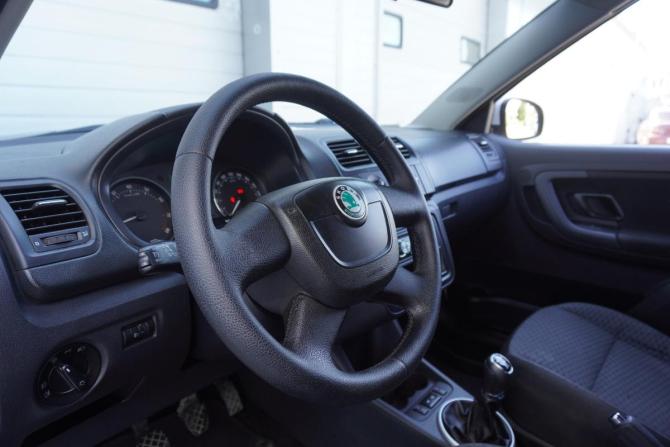 Skoda Fabia II Рестайлинг с пробегом 2012 года, цена 475 000 рублей, 257000 км, хэтчбек, Автокод Объявления